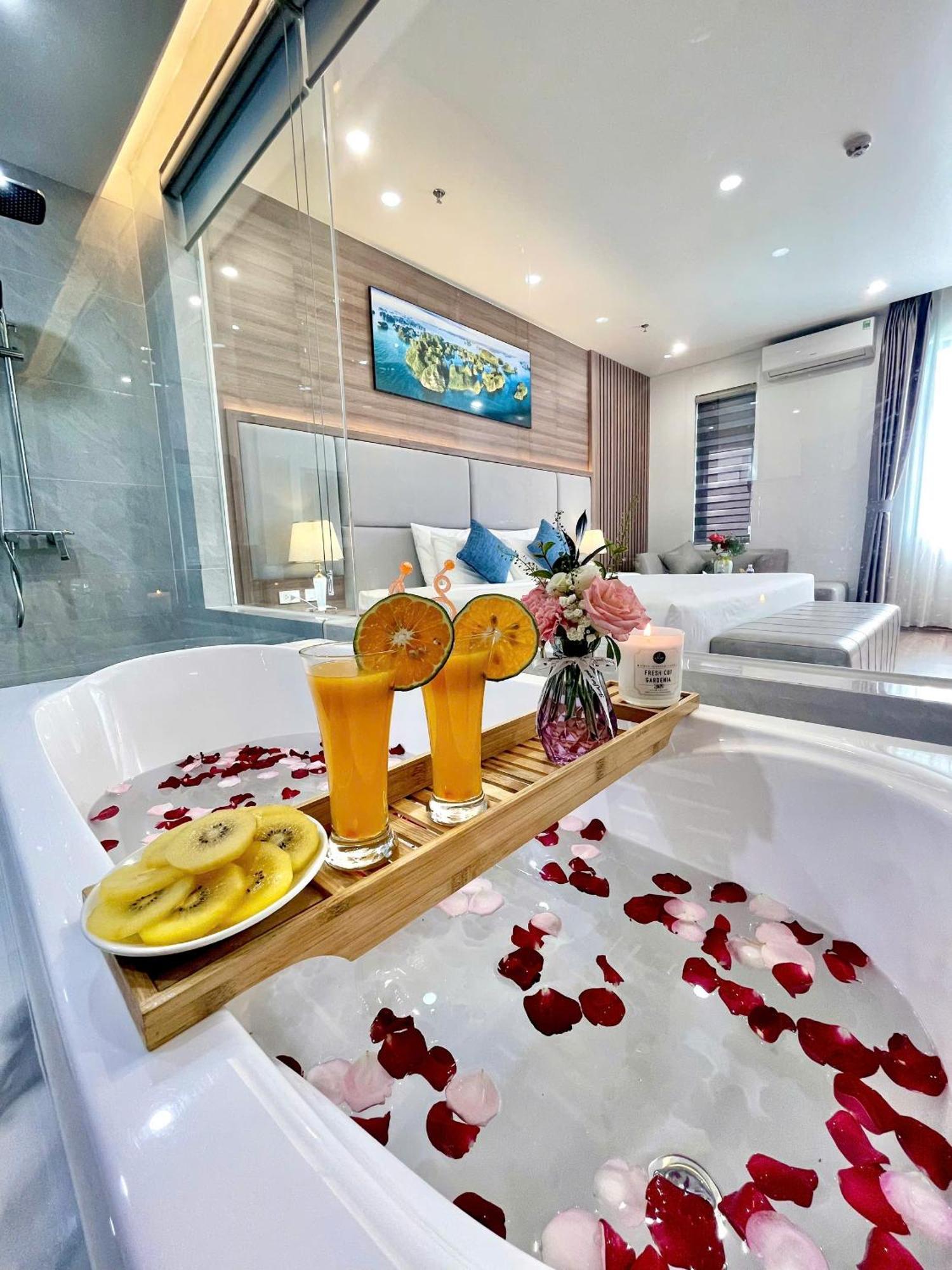 Central Halong Hotel Ha Long Exterior photo