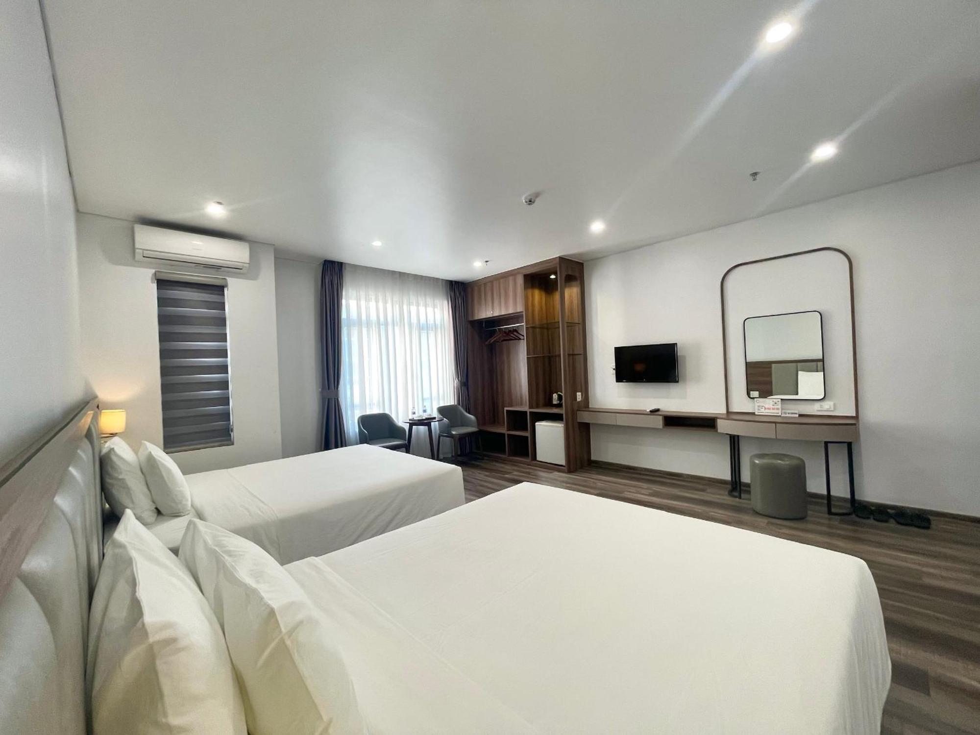 Central Halong Hotel Ha Long Exterior photo